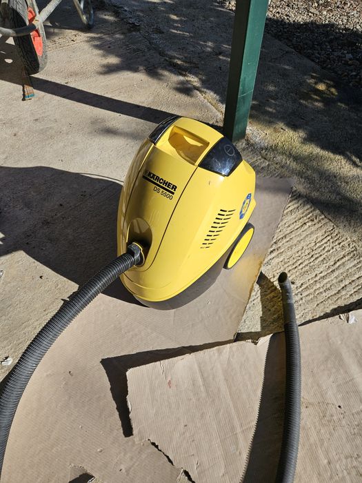 aspirator karcher  DS5500 cu Apa si w3