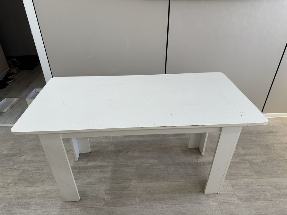 Продам кухонный стол