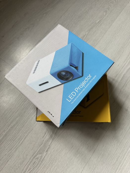 Проектор сатылады