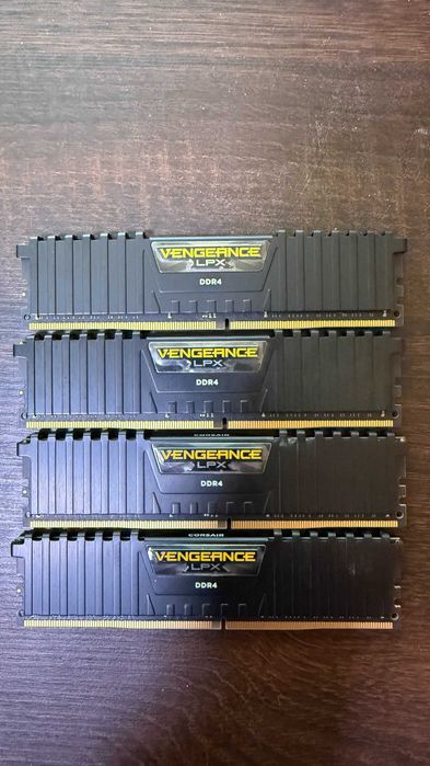 Kituri RAM DDR4 32GB dual channel - Corsair LPX 2666 + Patriot Viper Elite II 2666