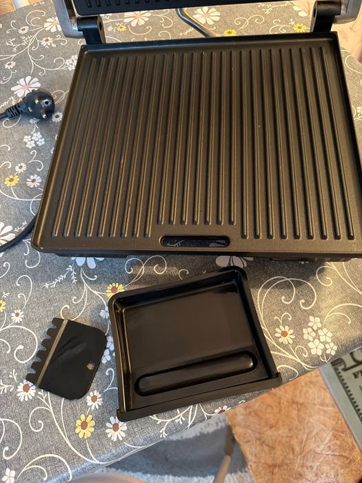 Продам гриль Scarlett