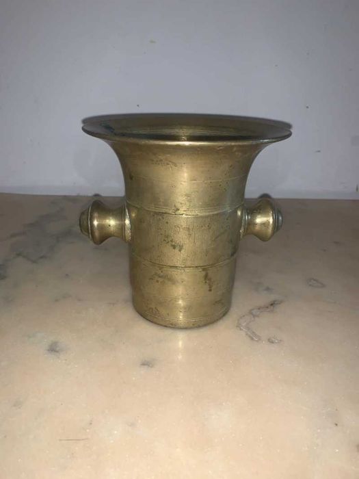 Mojar cu pistil din bronz masiv