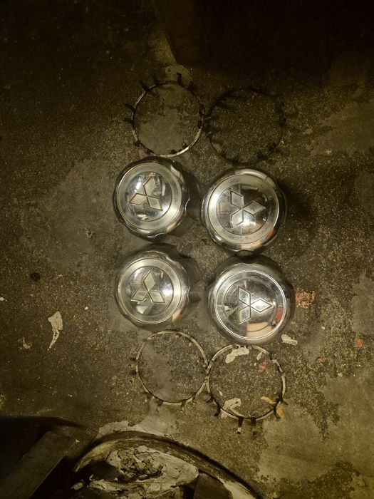 Капачки за джанти с гривни за Pajero/L200