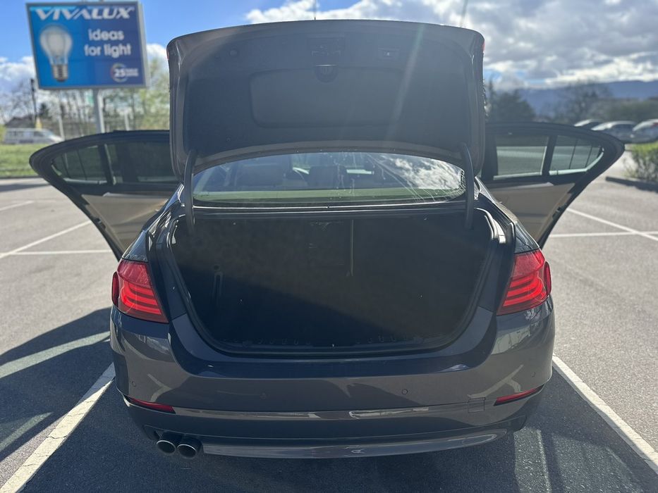 Продавам БМВ 530 Хdrive