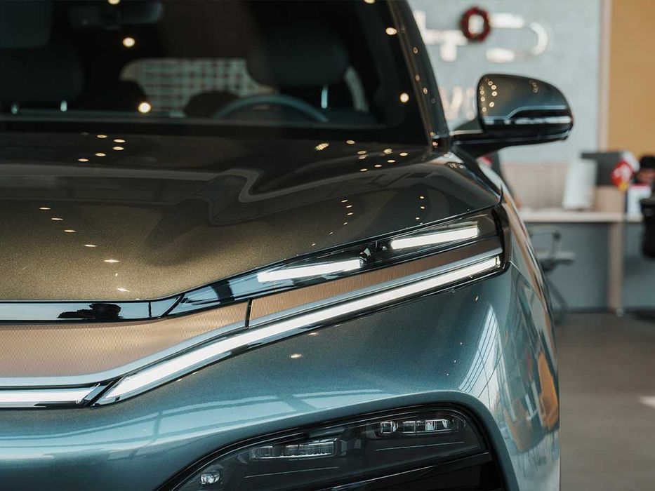 BYD Atto 8 Flagship FWD DM-i