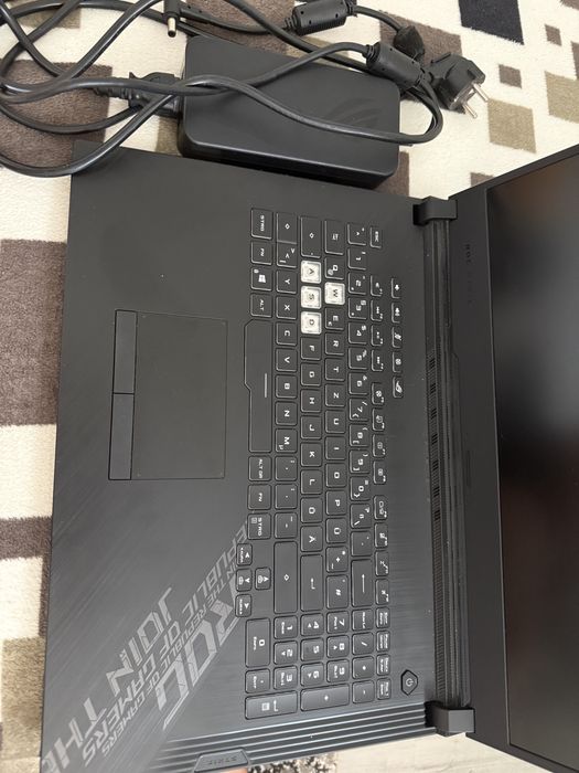 laptop Asus   Pentru piese