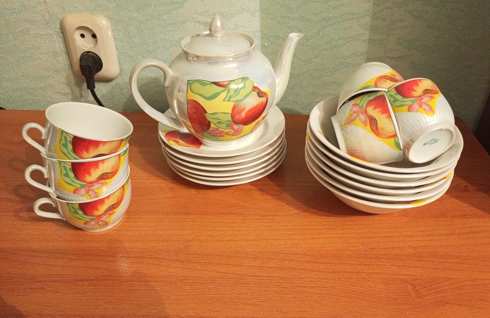 Чайный сервиз, посуда