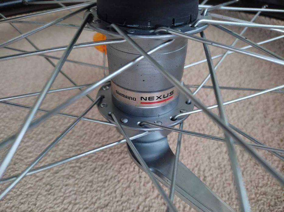 НОВИ 20 цола задна капла с 3 вътрешни скорости SHIMANO NEXUS INTER 3