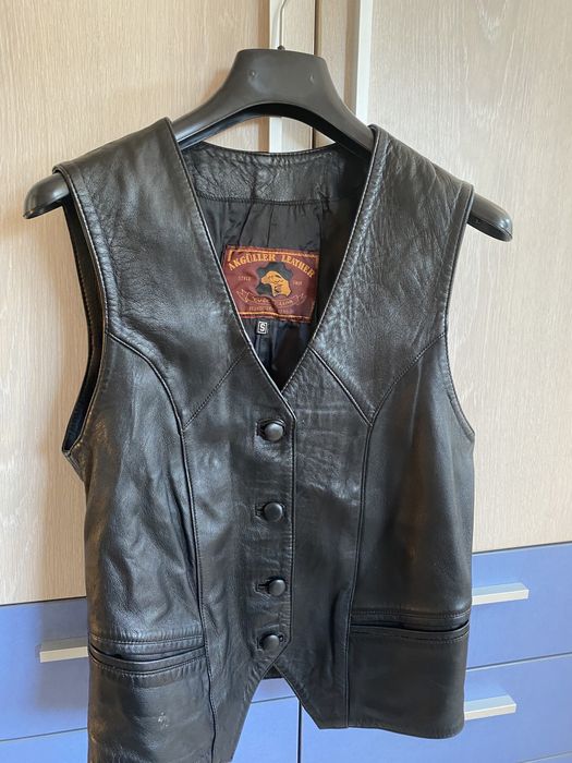 Дамски елек от ествена кожа