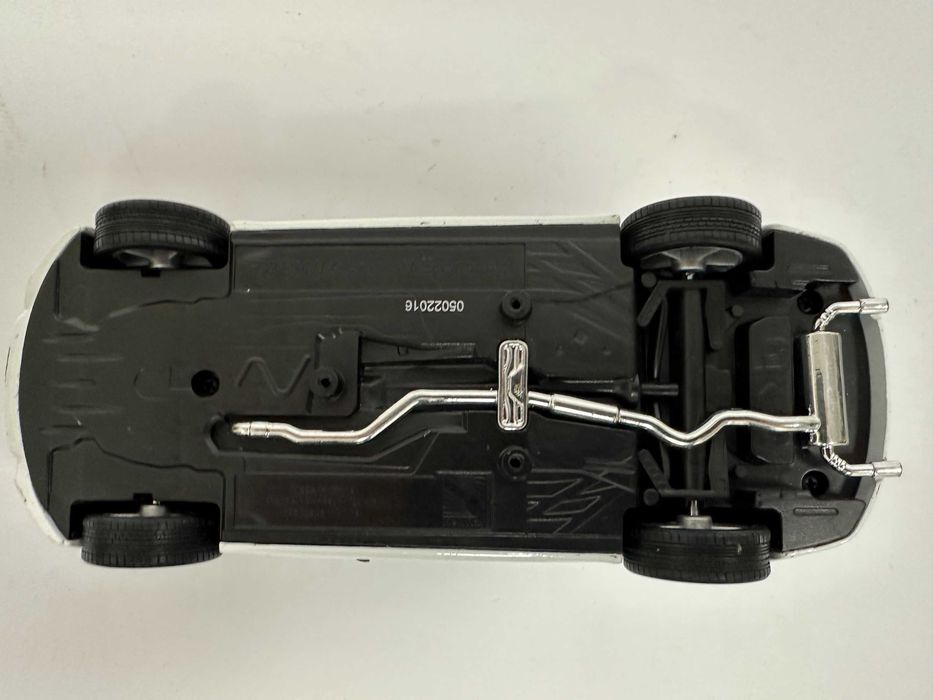 Macheta BMW 4 F32 M Sportpaket scara 1:24