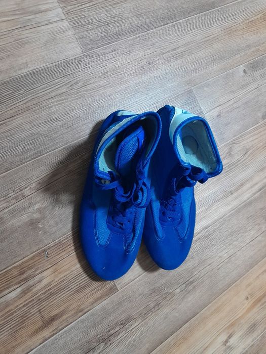 Борцовки б/у в хорошем состоянии