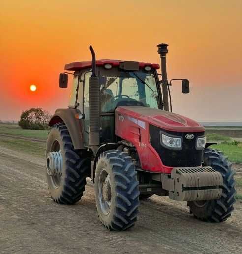 Трактор YTO-X1304