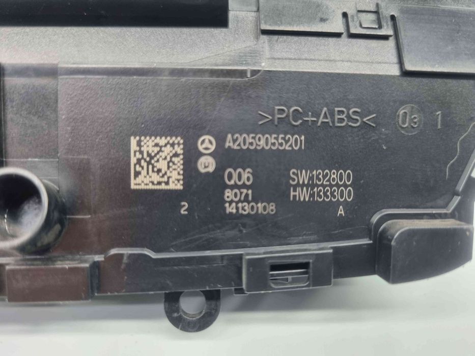 Panou media Mercedes Clasa C Combi (S205) [Fabr 2015-prezent] A205905