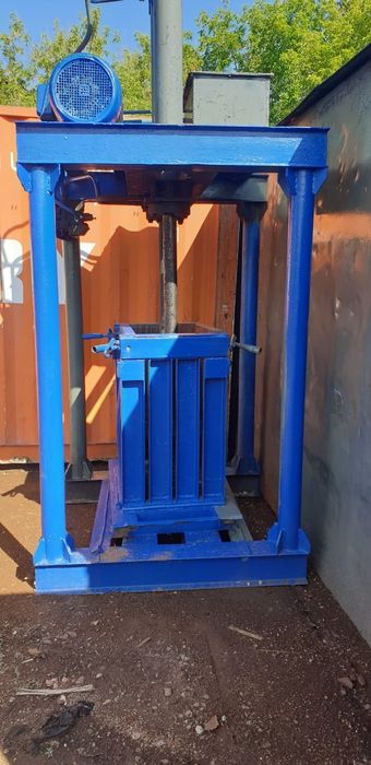 Пресс гидравлический