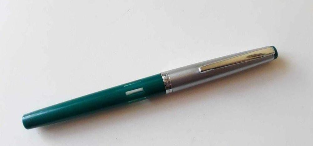 Vechi Stilou Geha 707 verde , Germania