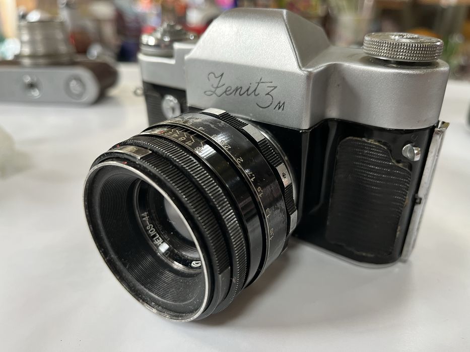 Aparat foto de colectie Zenit 3M pe film cu Zebra Helios primul tip