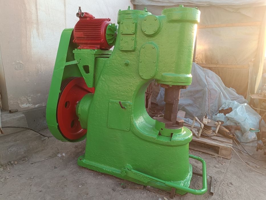 Молот сотилади 50кг