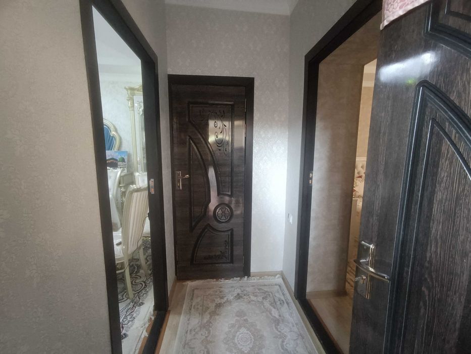 sergilidan 5 honali 3 ta sanuzeli bor uy tezda sotilad