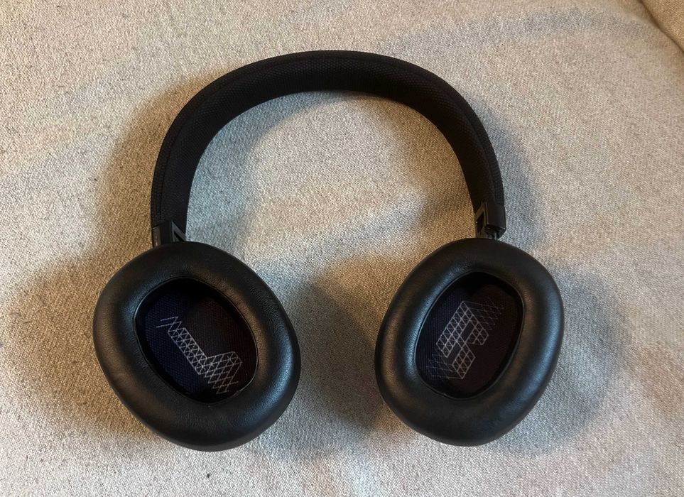Casti JBL E65BTNC Bluetooth Noise Cancelling Negre