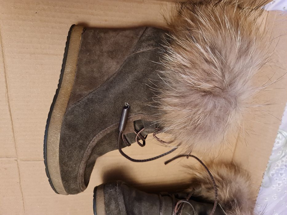 Ghete cu platforma si blana naturala Sasha Fabiani