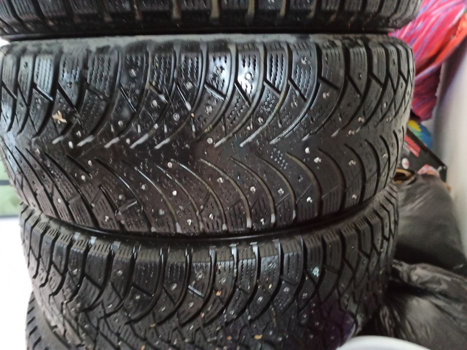 Продам покрышки на 16 СРОЧНО