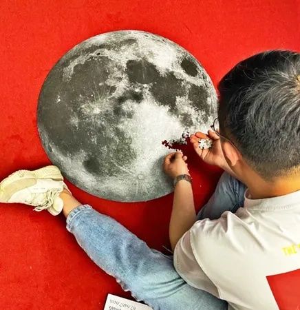 Кръгъл пъзел Луна - 1000 части + схема за редене , пъзел Луната