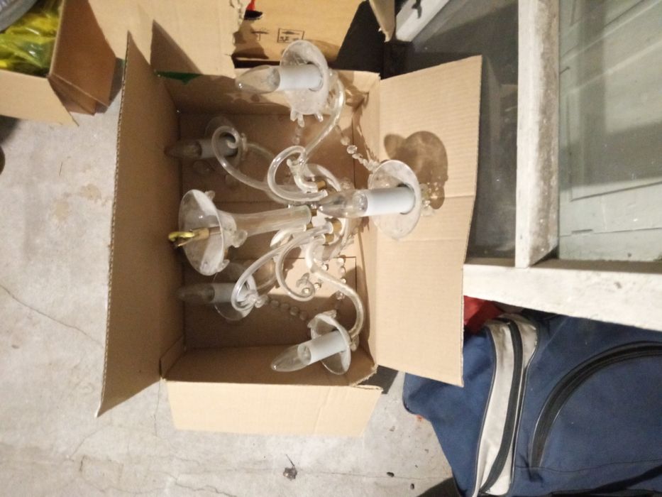 Люстры разные недорого