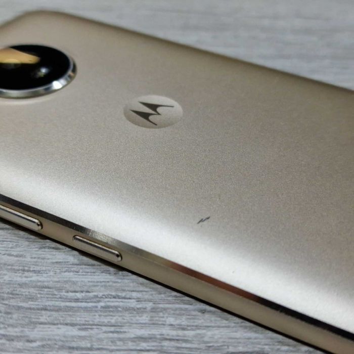 Телефон Motorola Moto G5s