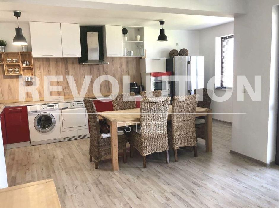 Мезонет в район извън Варна!