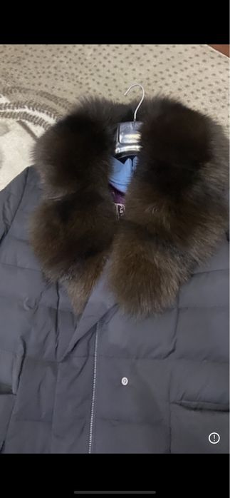 Продается пуховик стеганый