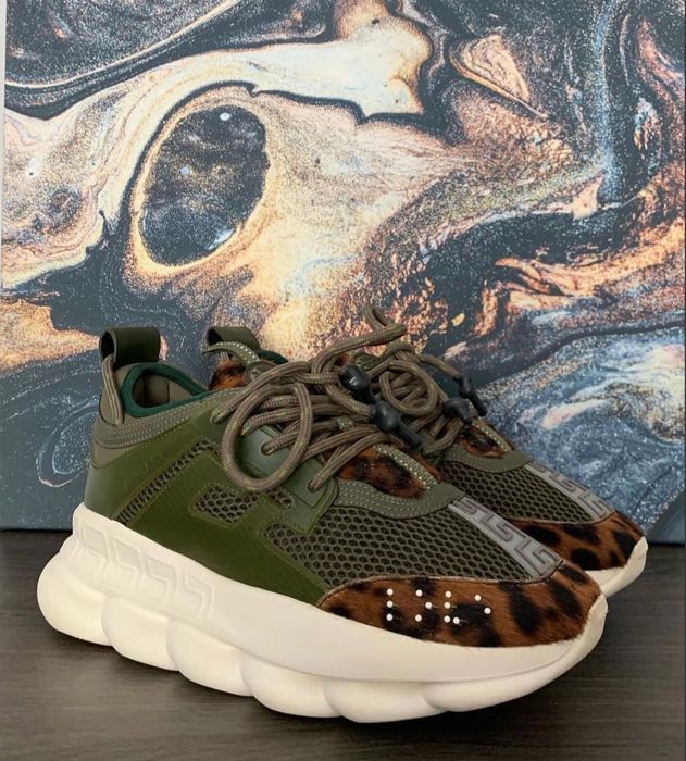 Adidasi versace chain reaction