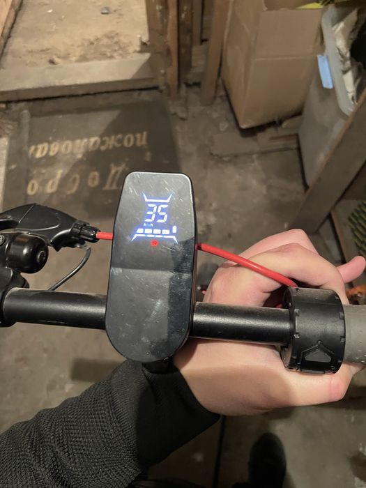 Продам электросамокат