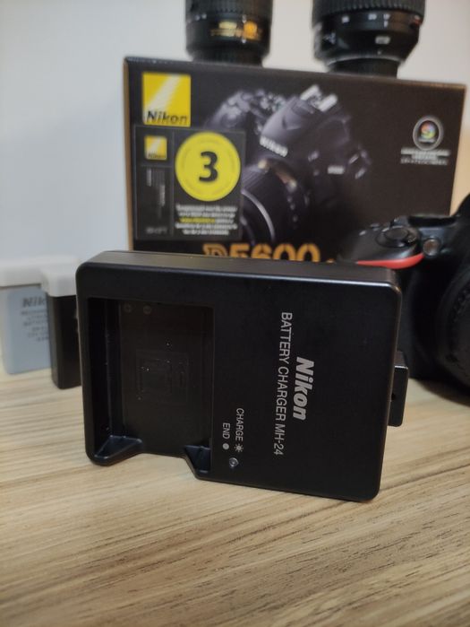 Nikon D5600 + Tamron 17-50 f/2.8 + Nikkor 18-55 f/3.5 - 5.6