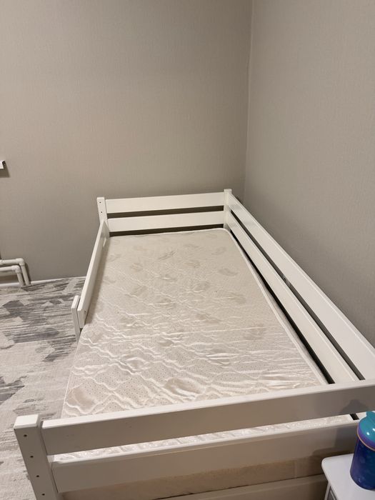 Продам детскую кровать