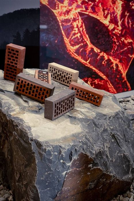 КладкаБалконКирпичГиштГазаШлакаБлокМаналитБитонФасадПодрашивкаДемантаж