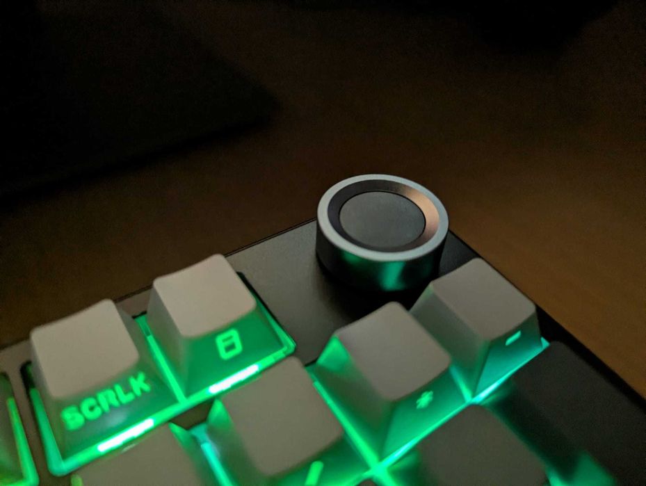 Tastatura noua AULA F99 PRO Mecanică 96% cu Montare Gasket, Hotswap, RGB