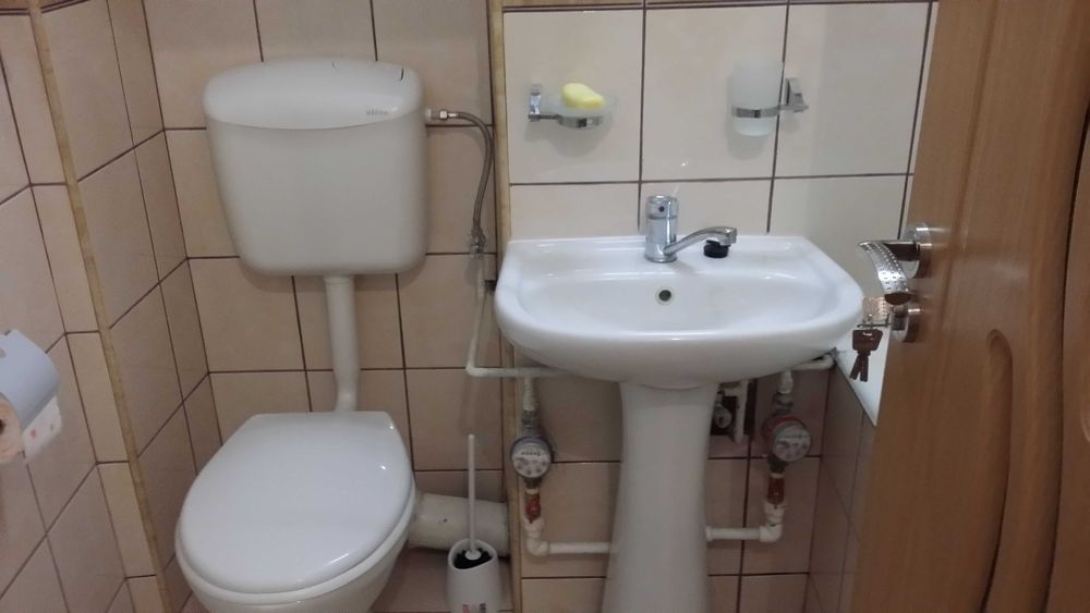 Apartament 2 camere de închiriat termen lung