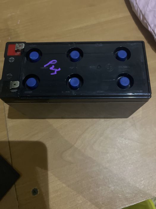 Акум 12v все нормално