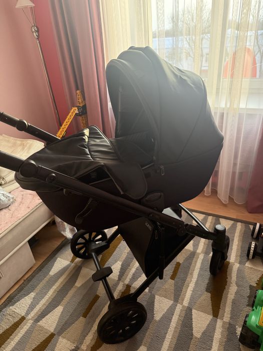 Продам коляску детскую