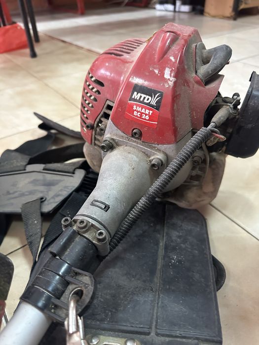 Бензинов тример MTD Smart BC26