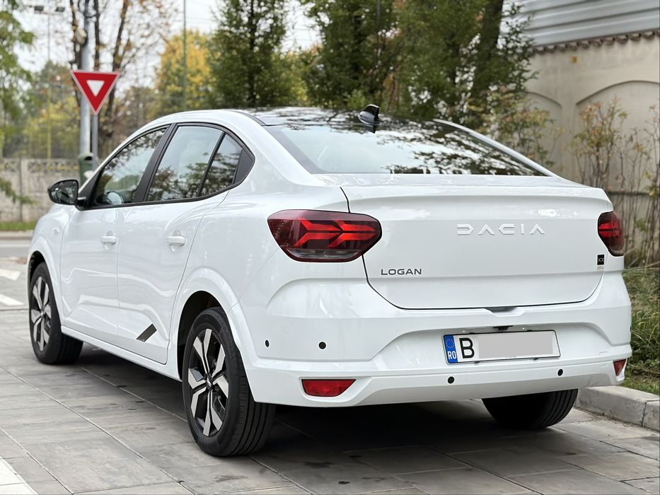 DACIA Logan 2024 — imagine 3