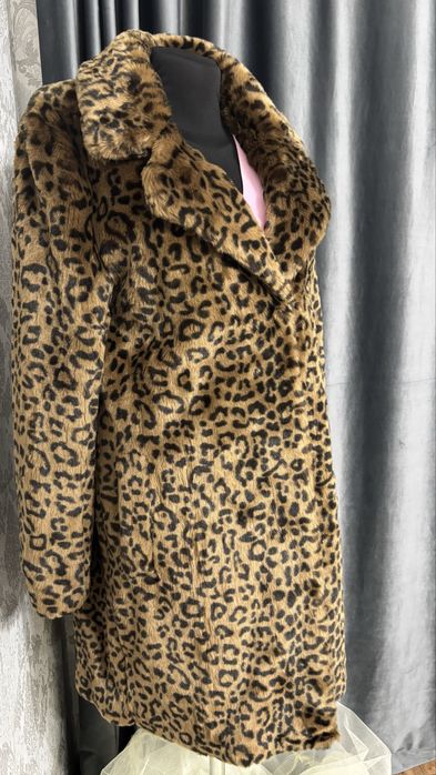 Продам эко шубу.