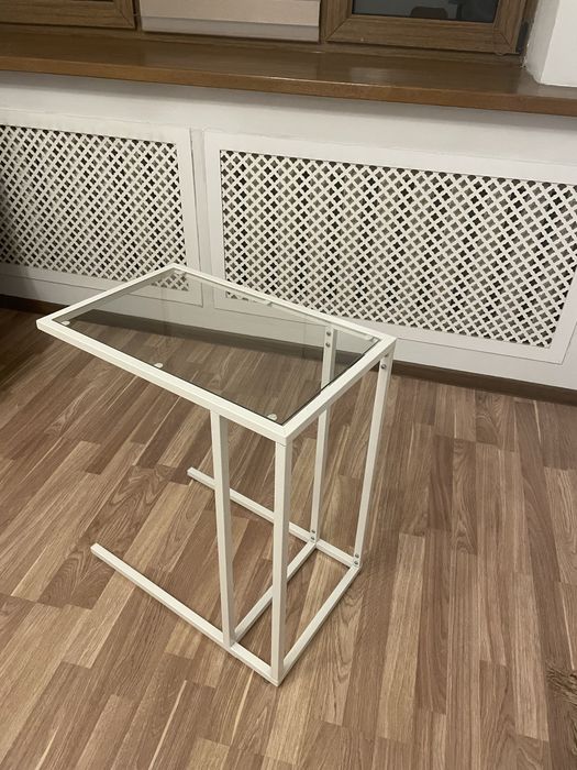 Продам компьютерный столик