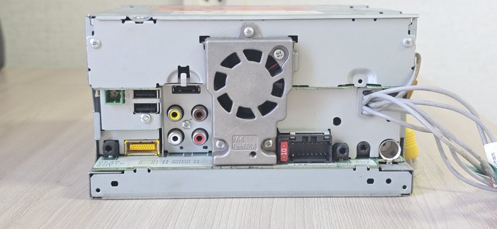 Автомагнитола Pioneer SPH-DA120