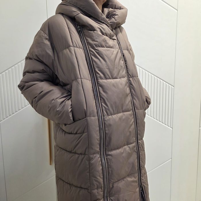 Зимняя куртка, женская, коричневая.