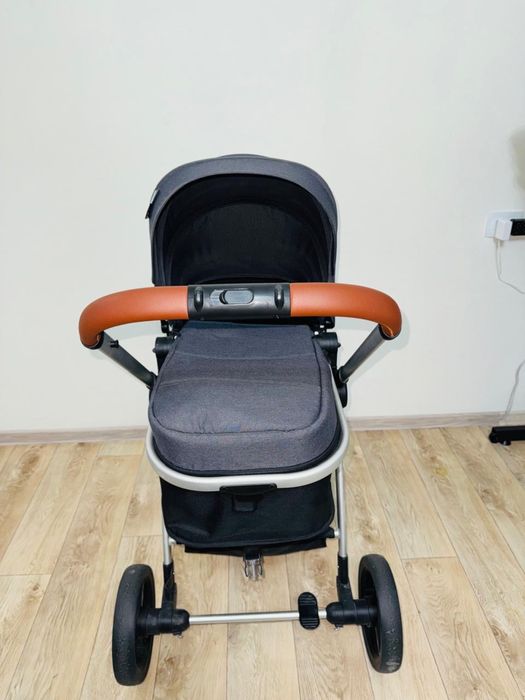 Продам коляску в подарок шезлонг