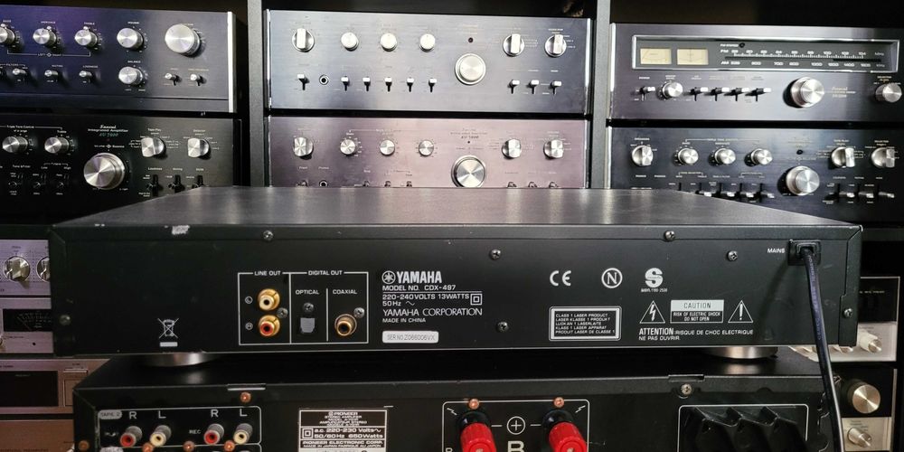 YAMAHA CDX-497 cd-player Hi-Fi