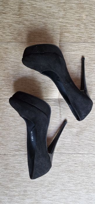 Туфли чёрные, замшевые