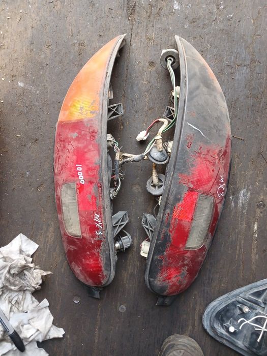 Фонарь Мазда МХ3 в оригинале