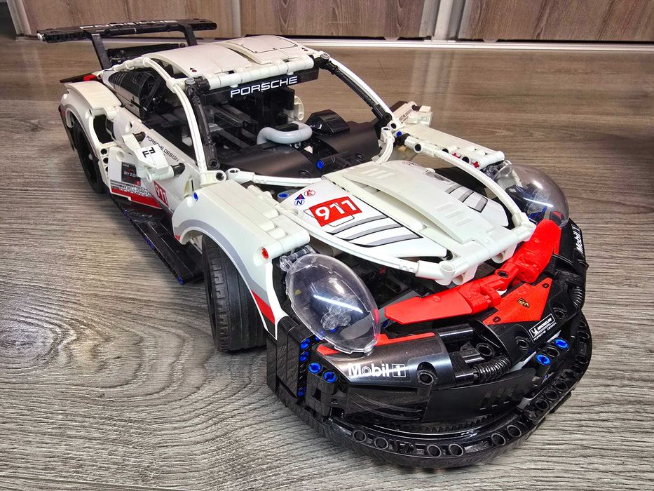 LEGO Technic - Porsche 911 RSR 42096, 1580 piese